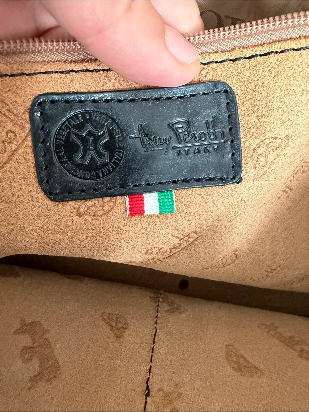Luxury Italian Leather Briefcase, Messenger Bag, Like New, Premium Quality,Unise